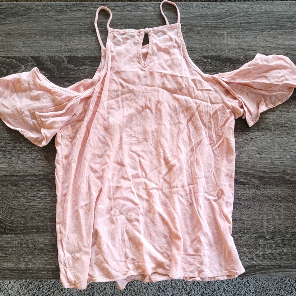Francesca's Ruffle Pink Top - Picture 3 of 9